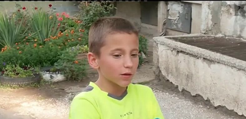 12-годишният Александър Вълчев твърди, че бил ударен от квартален полицай
