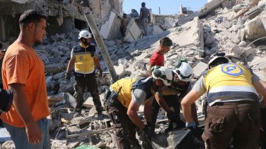Въздушен удар в Сирия, последваха политически совалки 