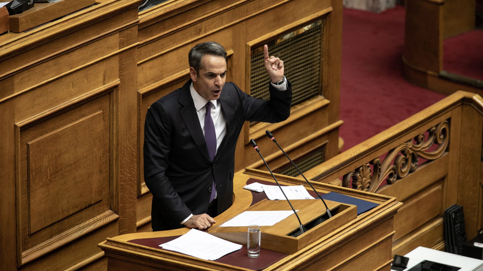 Гръцкият премиер Кириакос Мицотакис заяви днес че ще призове Европейския