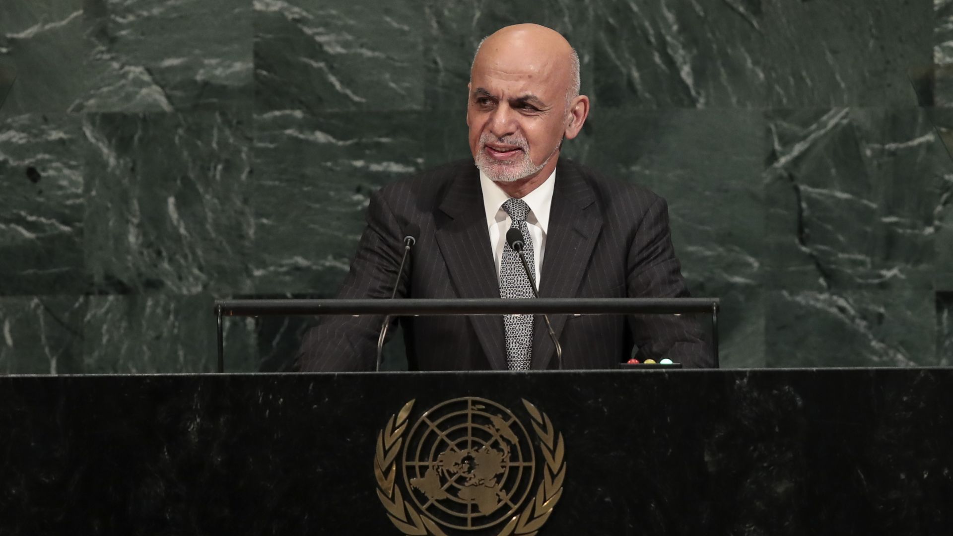 Афганистанското правителство поиска американският президент Доналд Тръмп да разясни поредното свое цветущо