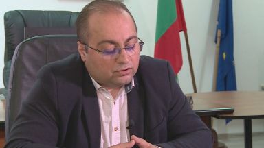 Обвиняемият Калоян Костадинов отново на работа в ДФ "Земеделие"