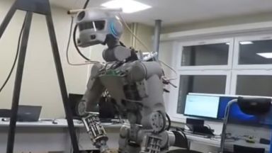 Роботът Фьодор вече има своя страница в Туитър (видео)