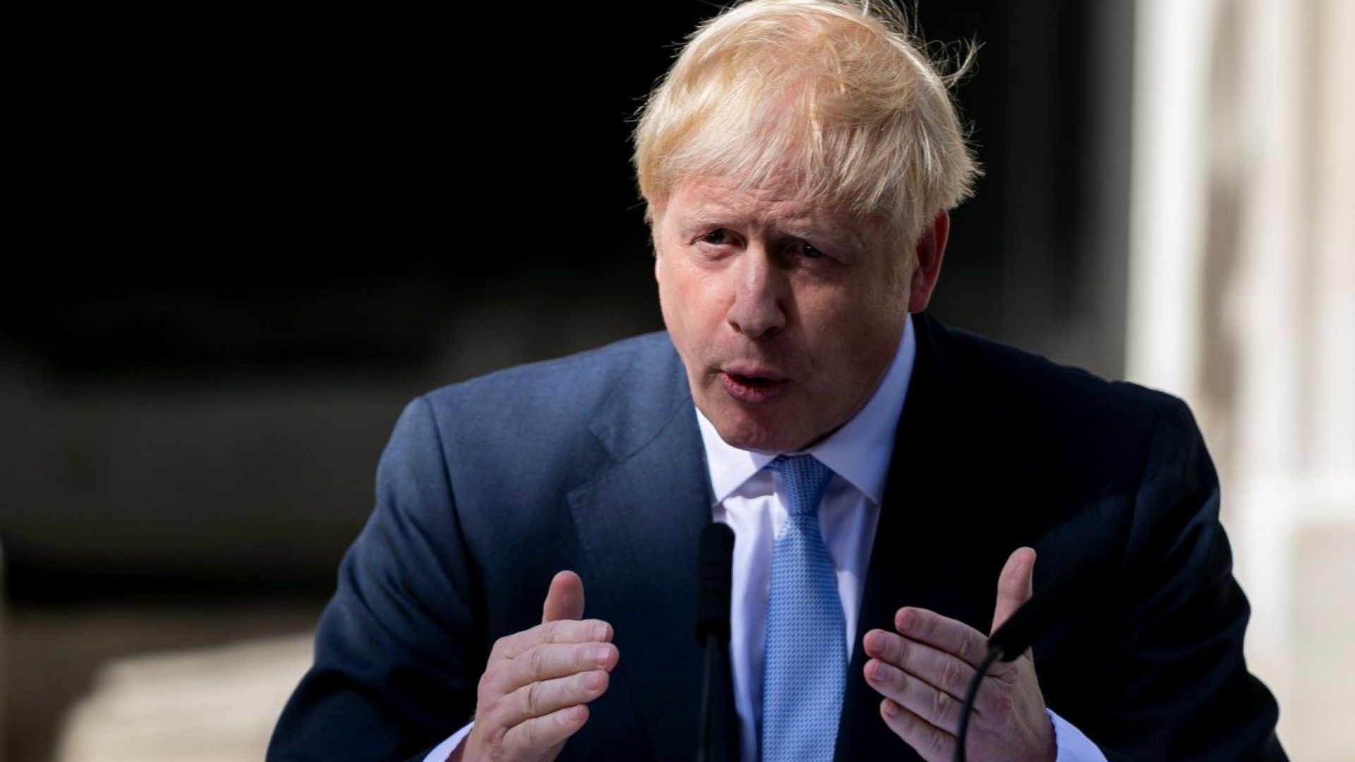 Борис Джонсън назначи най малкия си брат заместник министър по бизнеса БрекзитБорис Джонсън