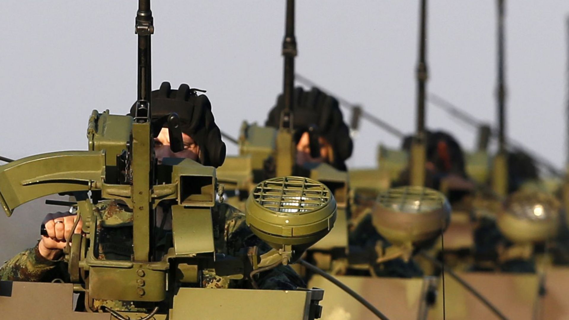 Колко танка има Сърбия е военна тайна но съдейки по