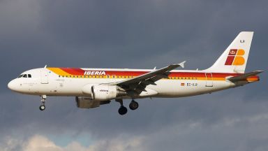 Иберия отмени над 100 полета в Испания заради стачка