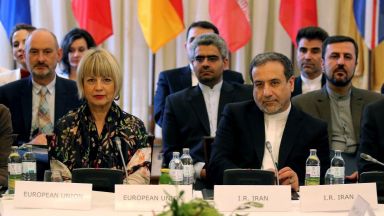 Иран заяви днес че е започнал да обогатява уран до