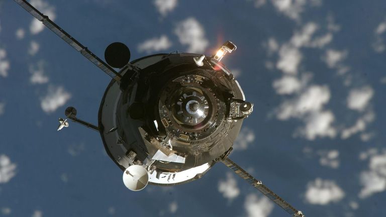 Неизгорели елементи от космическия кораб "Прогрес МС-24" паднаха в Тихия океан