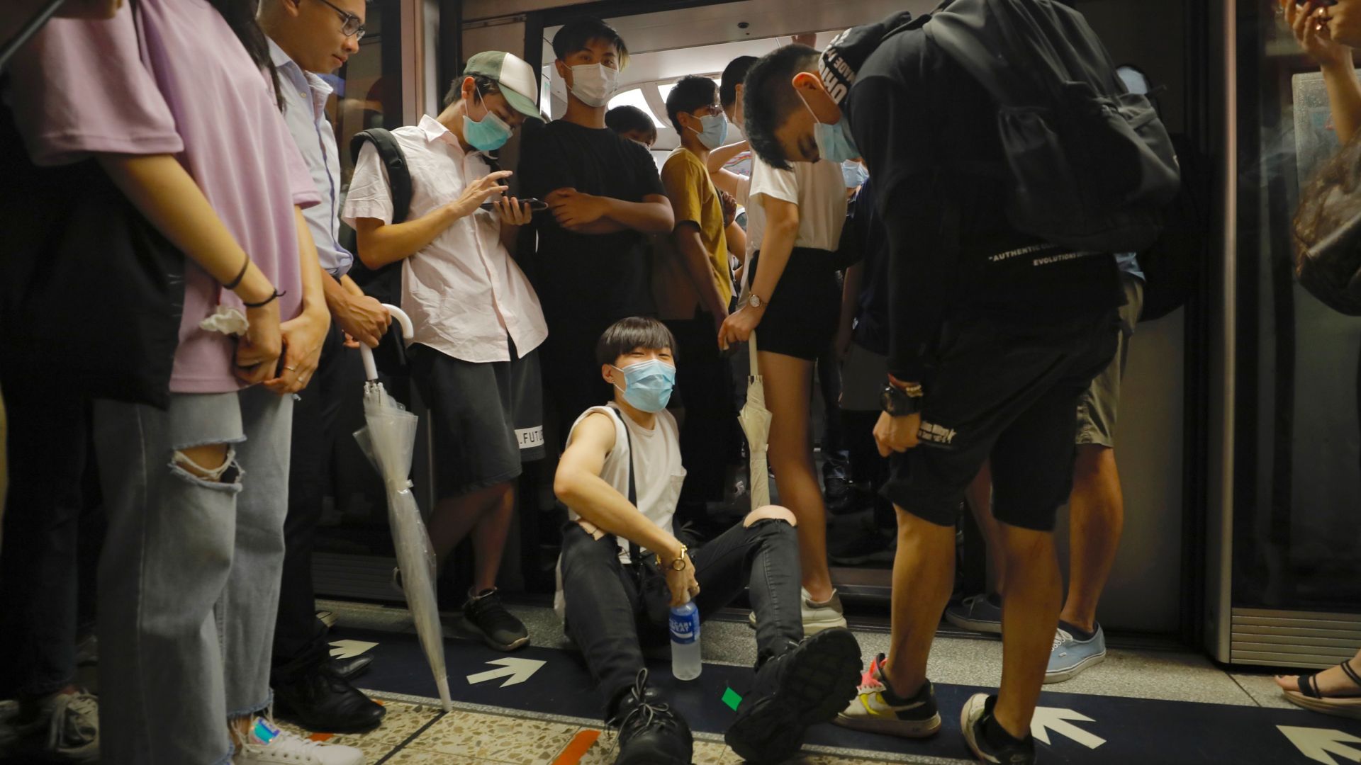 Виж още Близо 300 хил души на протест в Хонконг