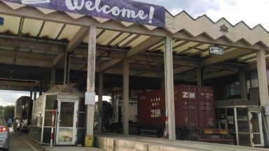 Вследствие на усложнената епидемиологична обстановка в окръг Серес в окръг Серес