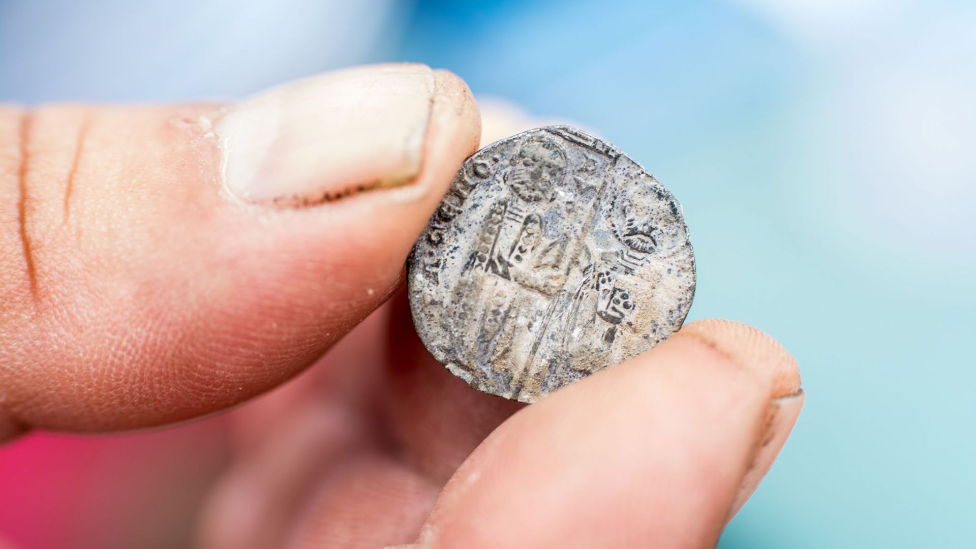 Ценни венециански монети са открити при разкопките на крепостта Русокастро