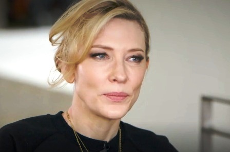 Кейт Бланшет в "Nightmare Alley" на дел Торо