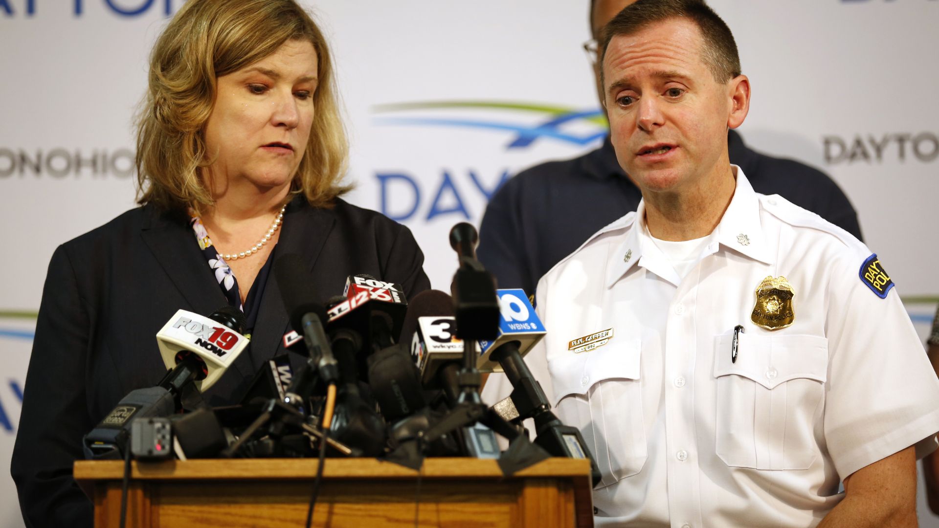 Стрелецът в Дейтън щата Охайо е бил неутрализиран по малко от