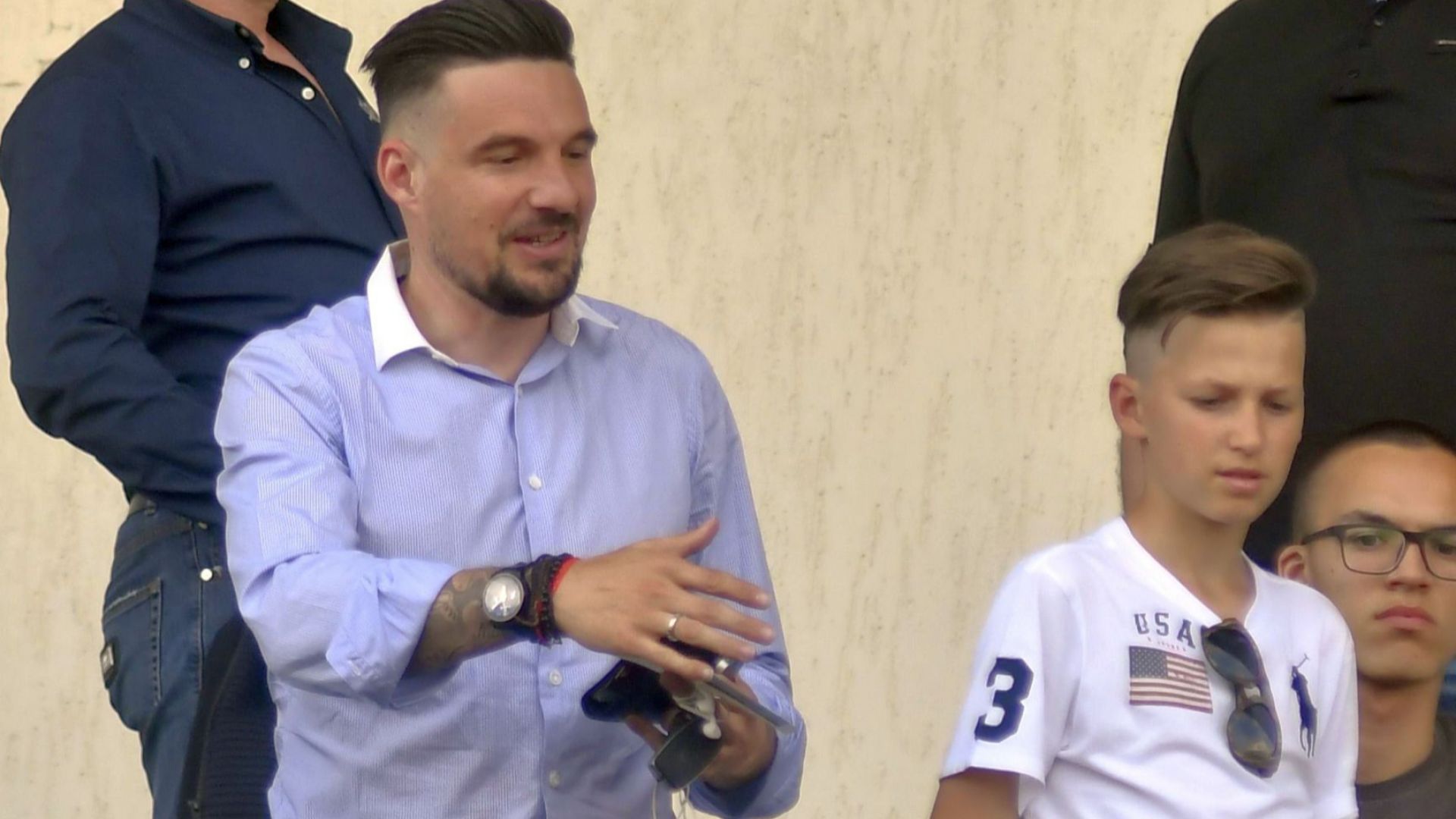 Местната структура на ГЕРБ в Своге номинира бившата звезда на