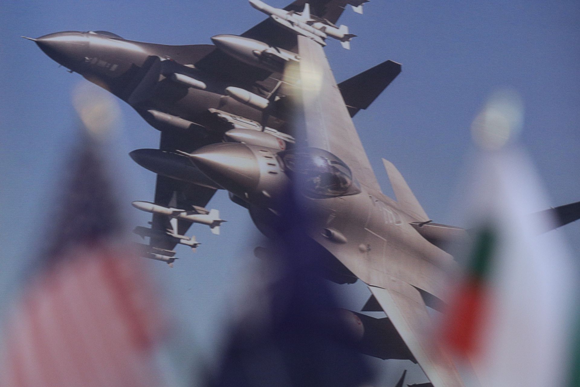 България откри сметка във Федералната резервна банка на Ню Йорк за новите F-16