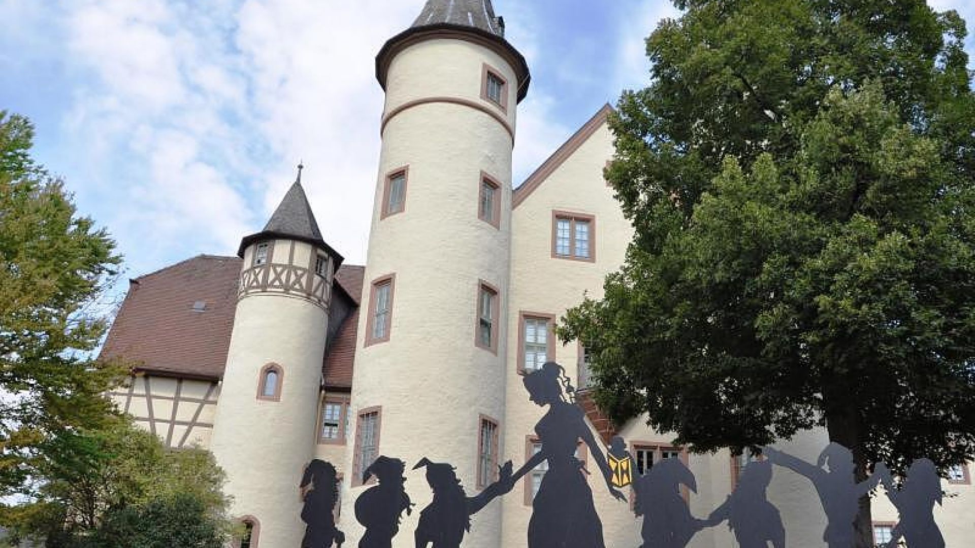 Германски музей показва необичаен експонат в колекцията си надгробният