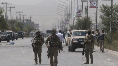 Двама служители на руското посолство в Кабул са загинали при експлозията (видео)