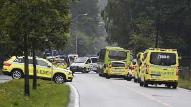 Стрелбата в джамията в Осло -  опит за терористичен акт (обновена)