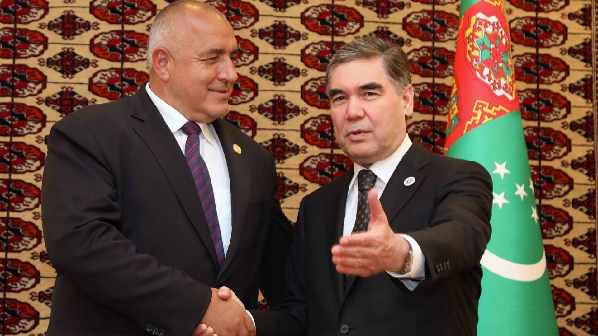 Борисов обсъди с президента на Туркменистан преноса на газ (снимки)