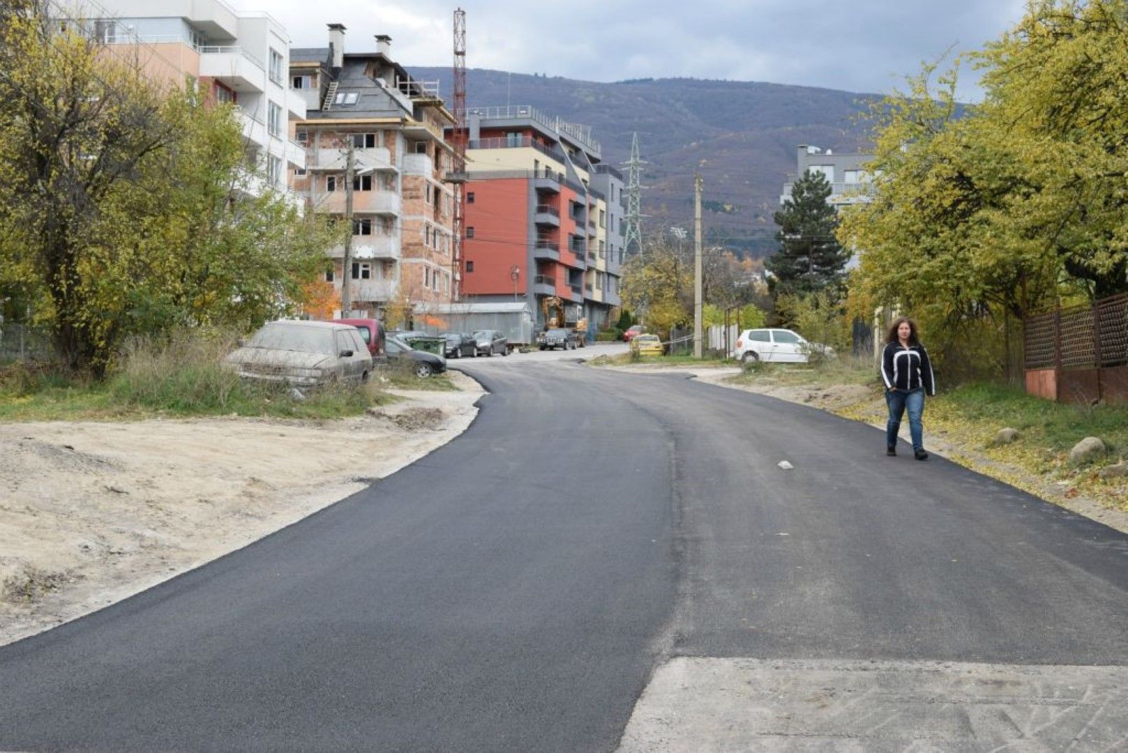 Асфалтиране на улици в квартал Манастирски ливади в район Витоша