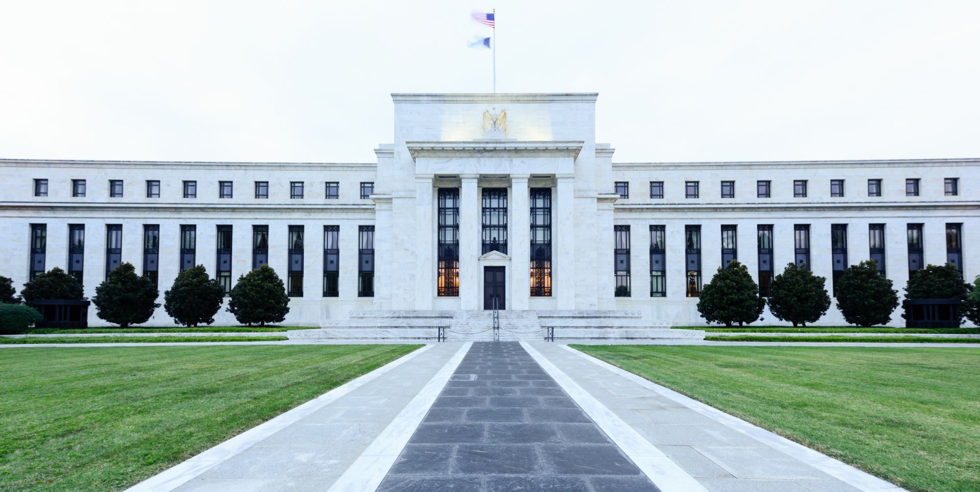 Федералният резерв обмисля дали да използват инструмент, който може да намали риска от кредитна криза при