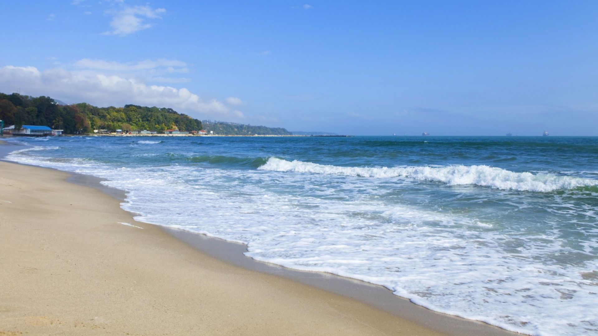 Спасителните екипи откриха тялото на 14 годишното момиче което вчера се