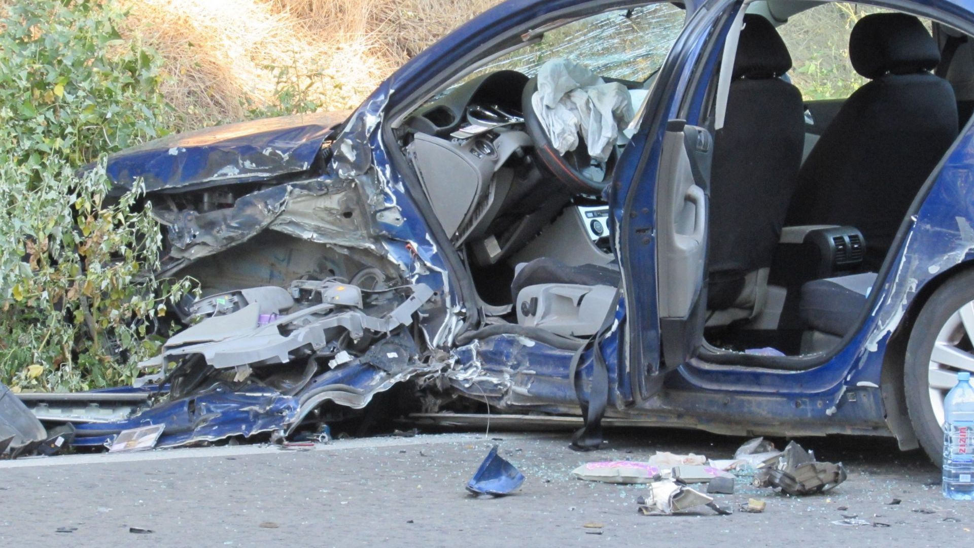 Три румънски гражданки са пострадали при тежка катастрофа на пътя