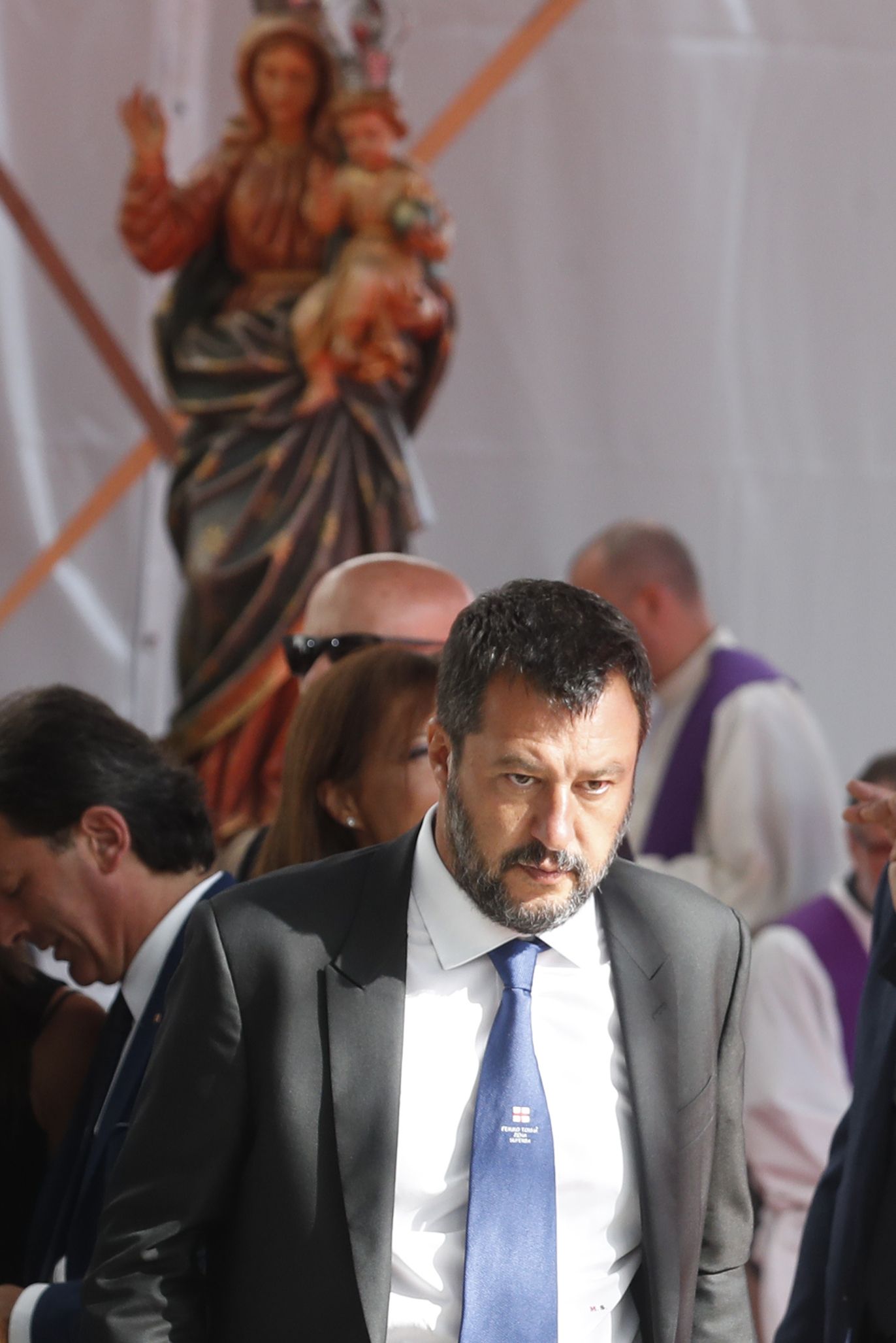 Вицепремиерът Матео Салвини присъства на отбелязването на първата годишнина от срутването на моста в Генуа 