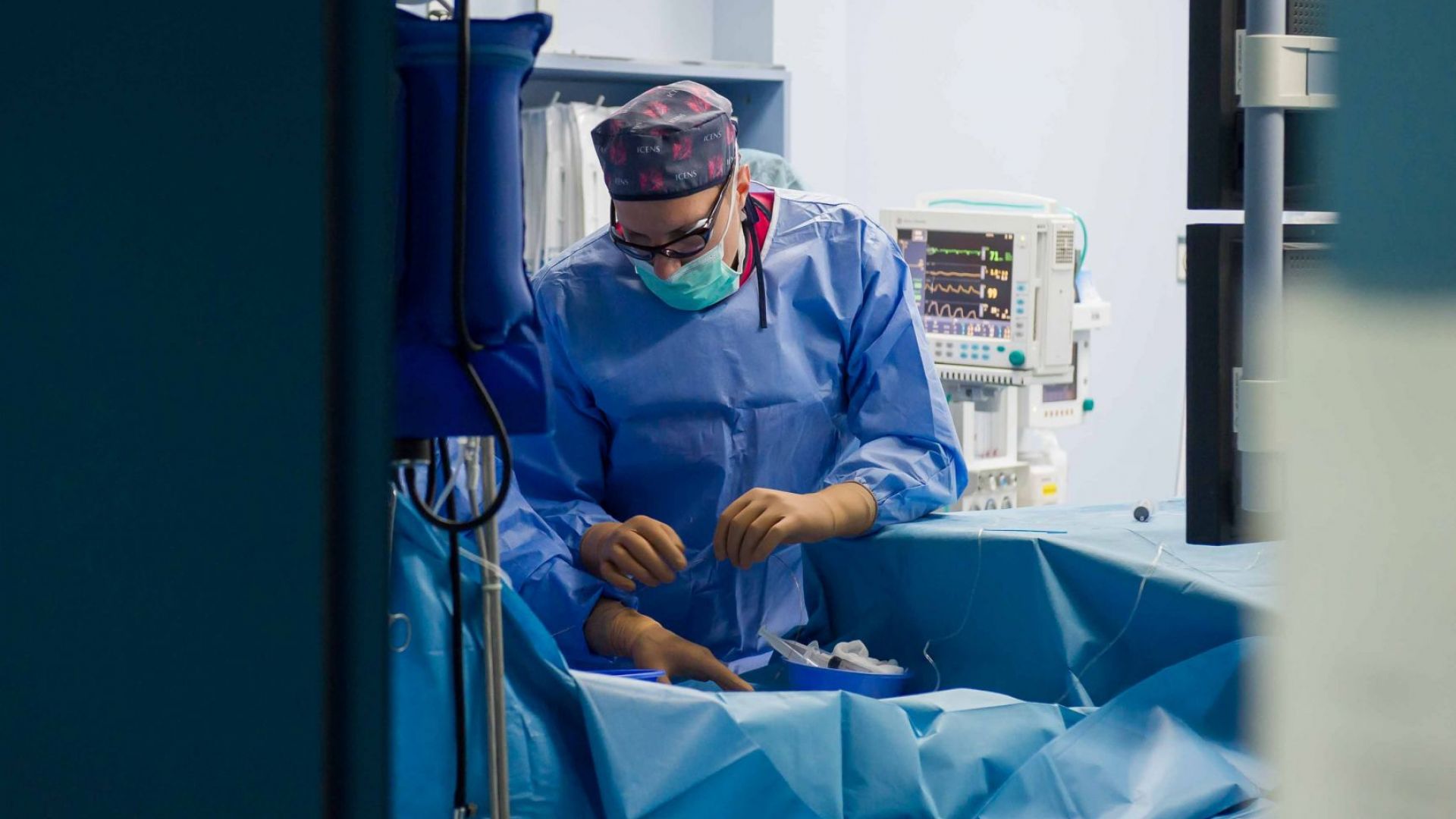 Двете интервенции на гигантски аневризми осъществени от германския топ неврорентгенолог