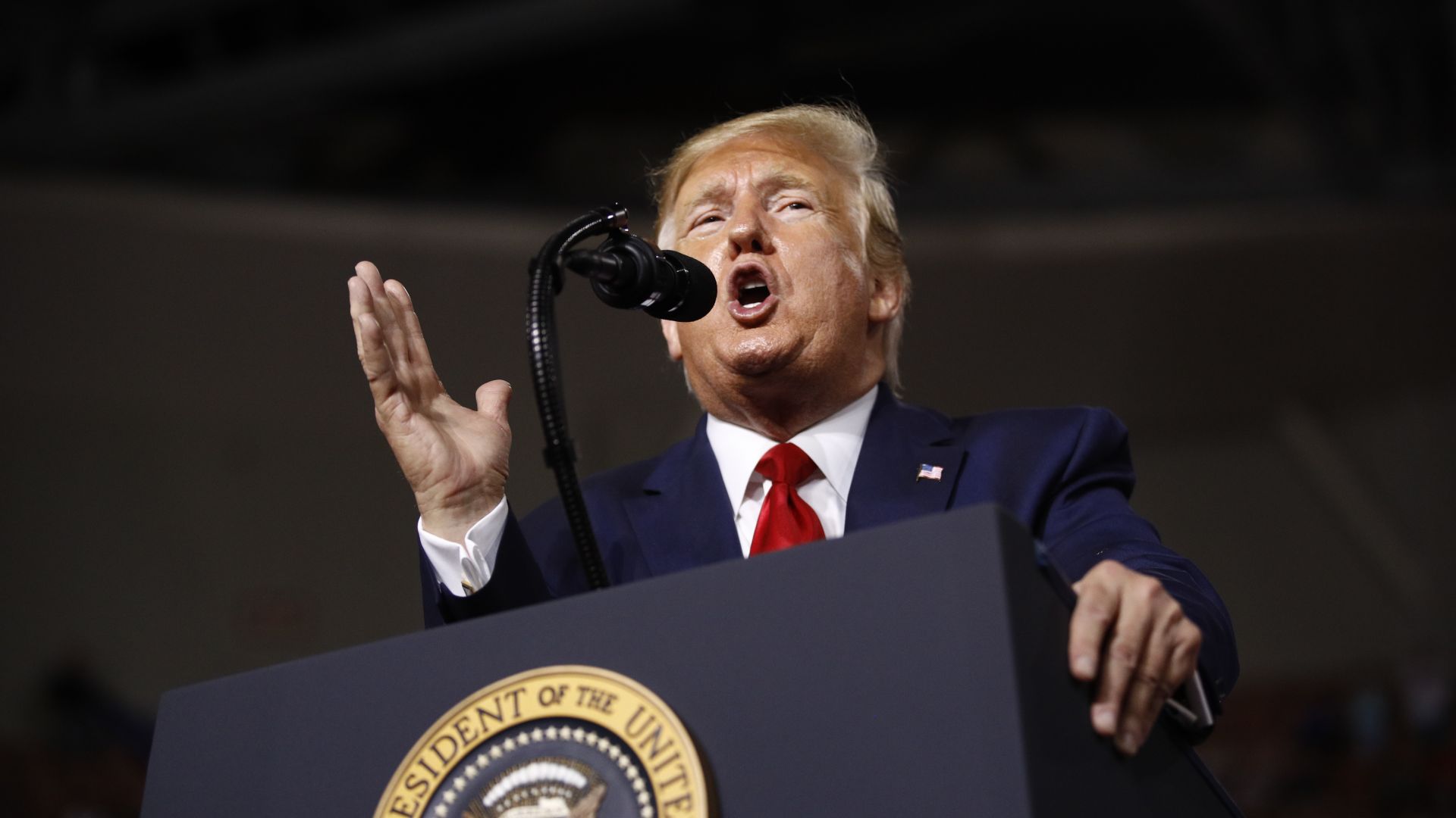 Президентът на САЩ Доналд Тръмп неведнъж е проявявал интерес да