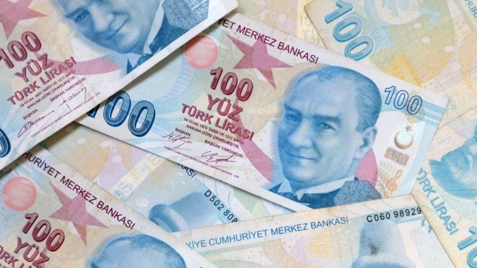 Турчин намери чанта с два милиона турски лири 360 хиляди