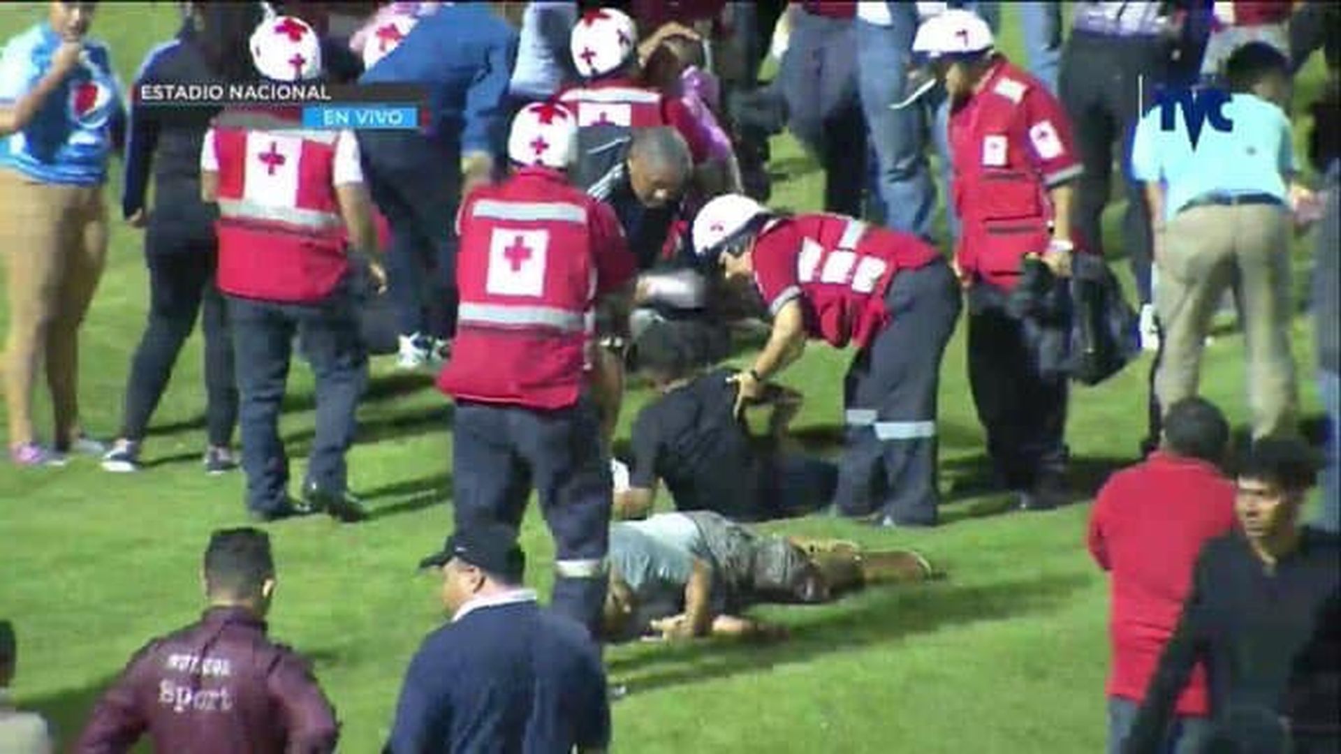Три жертви и десетки ранени в ужас преди дербито на Хондурас