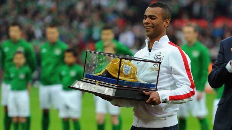 Бивш английски национал изненадващо пое отбор от втора лига в Италия