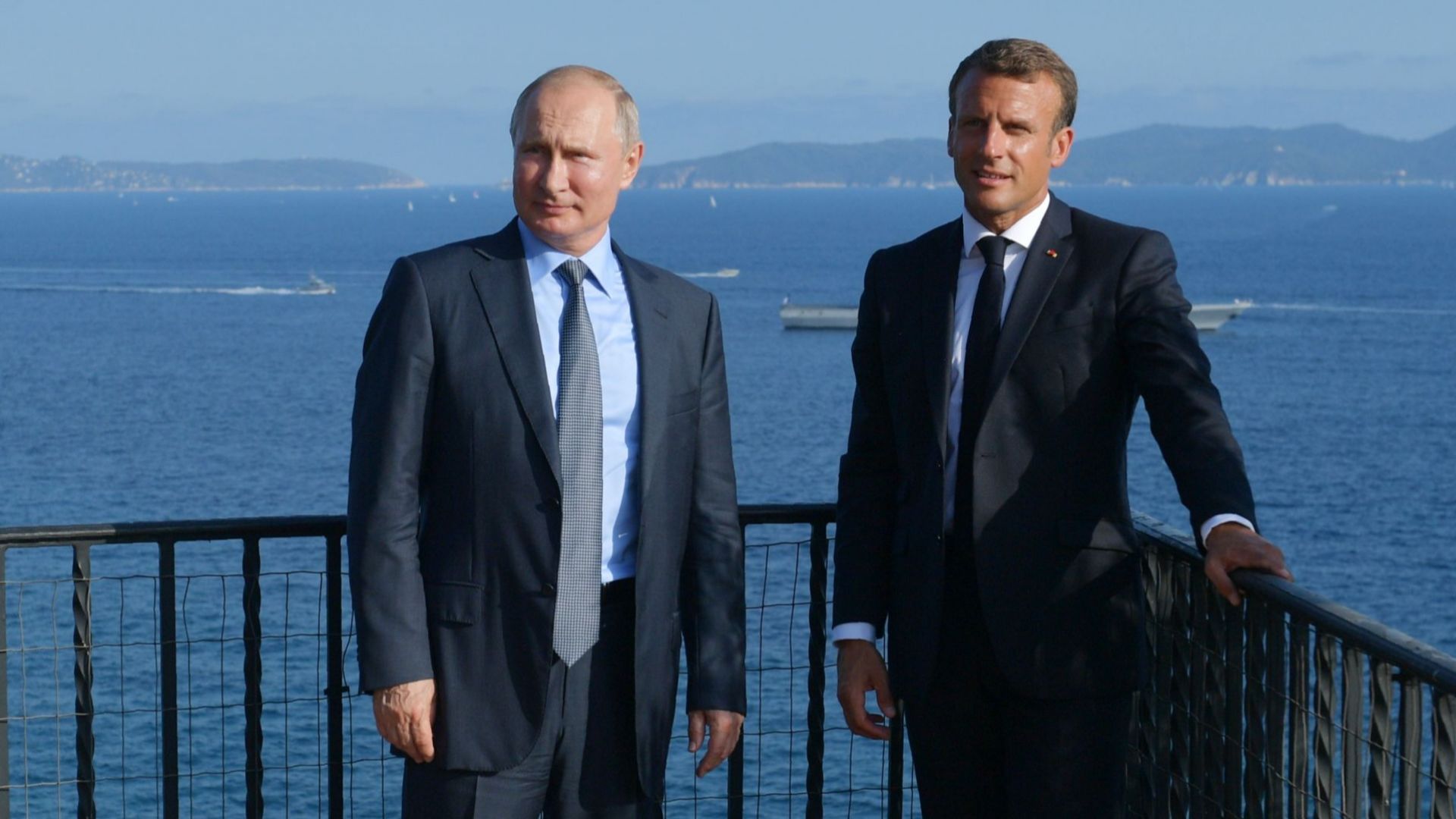 Макрон сменя курса: Русия в Г-8 ще е стратегическа грешка