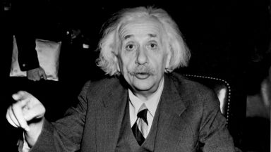 Стани Айнщайн за един ден!