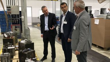 Нов завод за авточасти у нас обсъждат България и Германия 