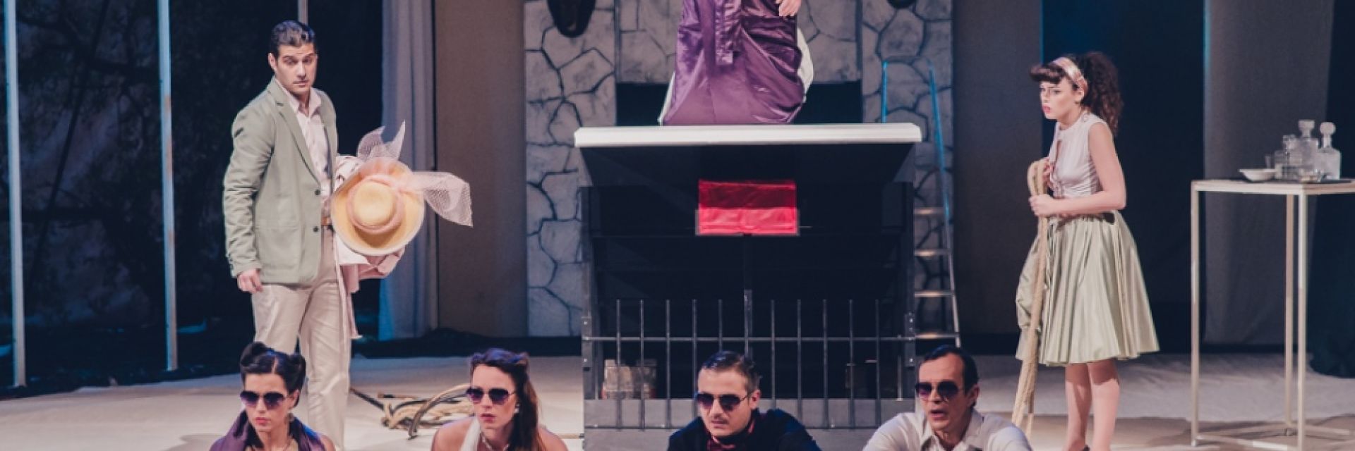 Старт на новия сезон в Театър "София" с 2 комедии в 1 вечер и подарък - изненада