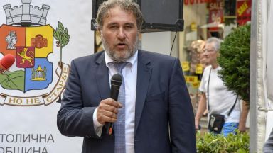 Театри и опери няма да се затварят Сега нашите културни