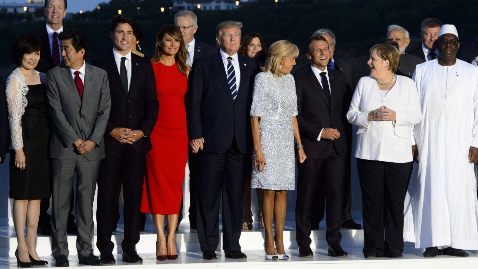 Вечерята на лидерите на страните от Г-7 снощи е била
