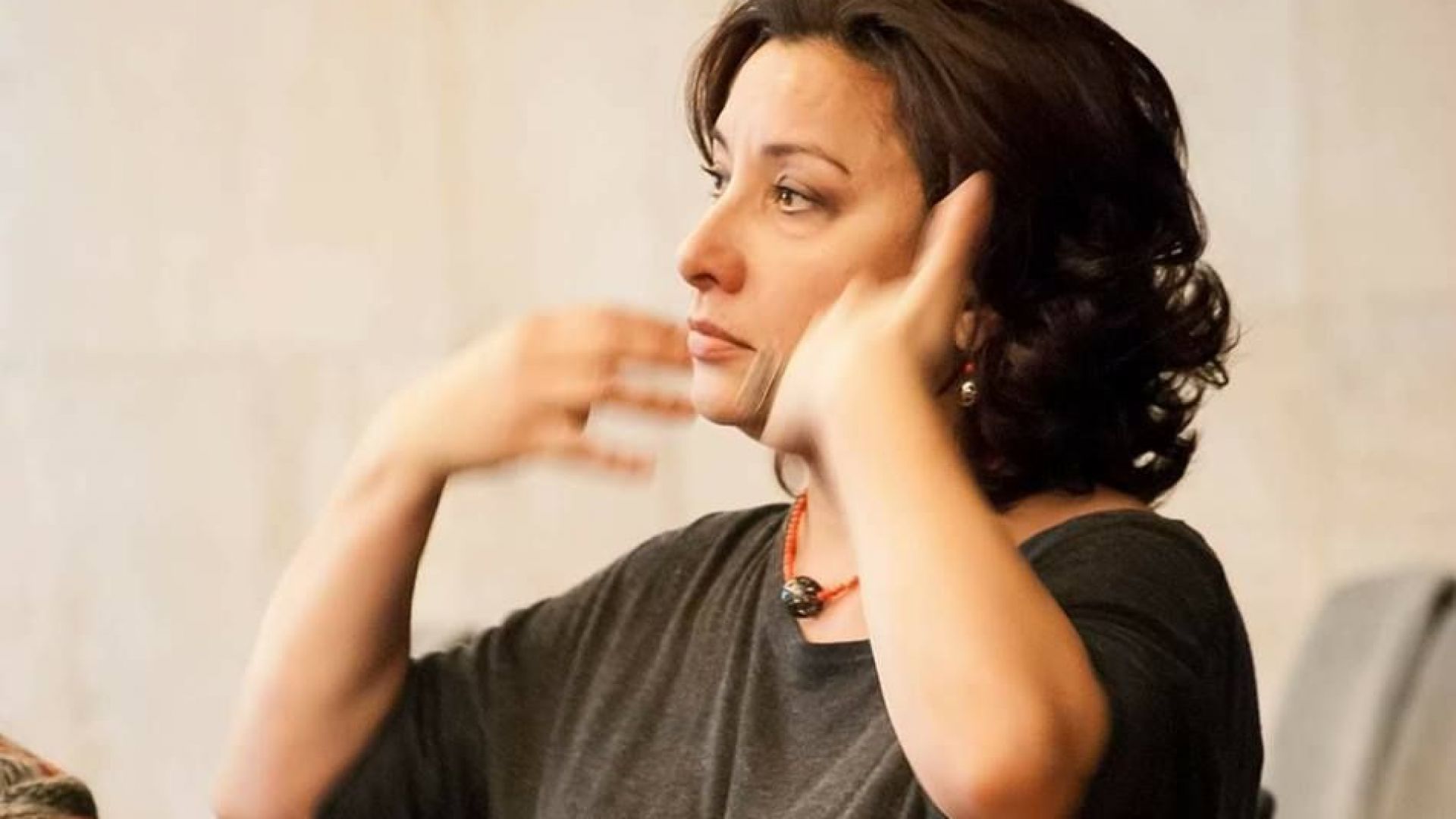 Директорката на музикалното училище Любомир Пипков Столина Добрева ще разговаря