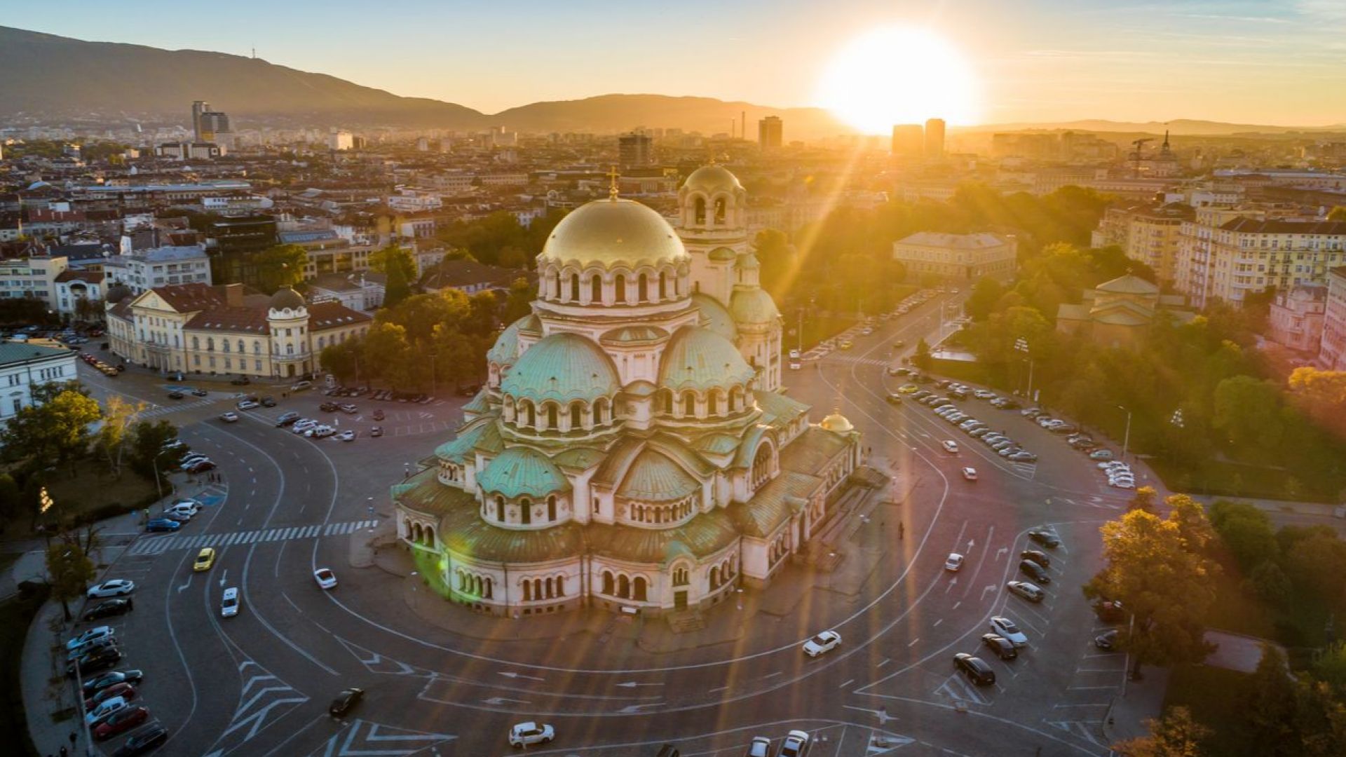 Лошата инфраструктура презастрояването и мръсният въздух са сред основните проблеми