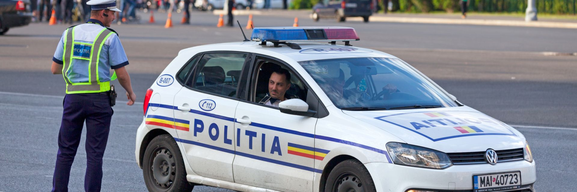 Антирекорд - румънски шофьор качи в микробус... 48 души