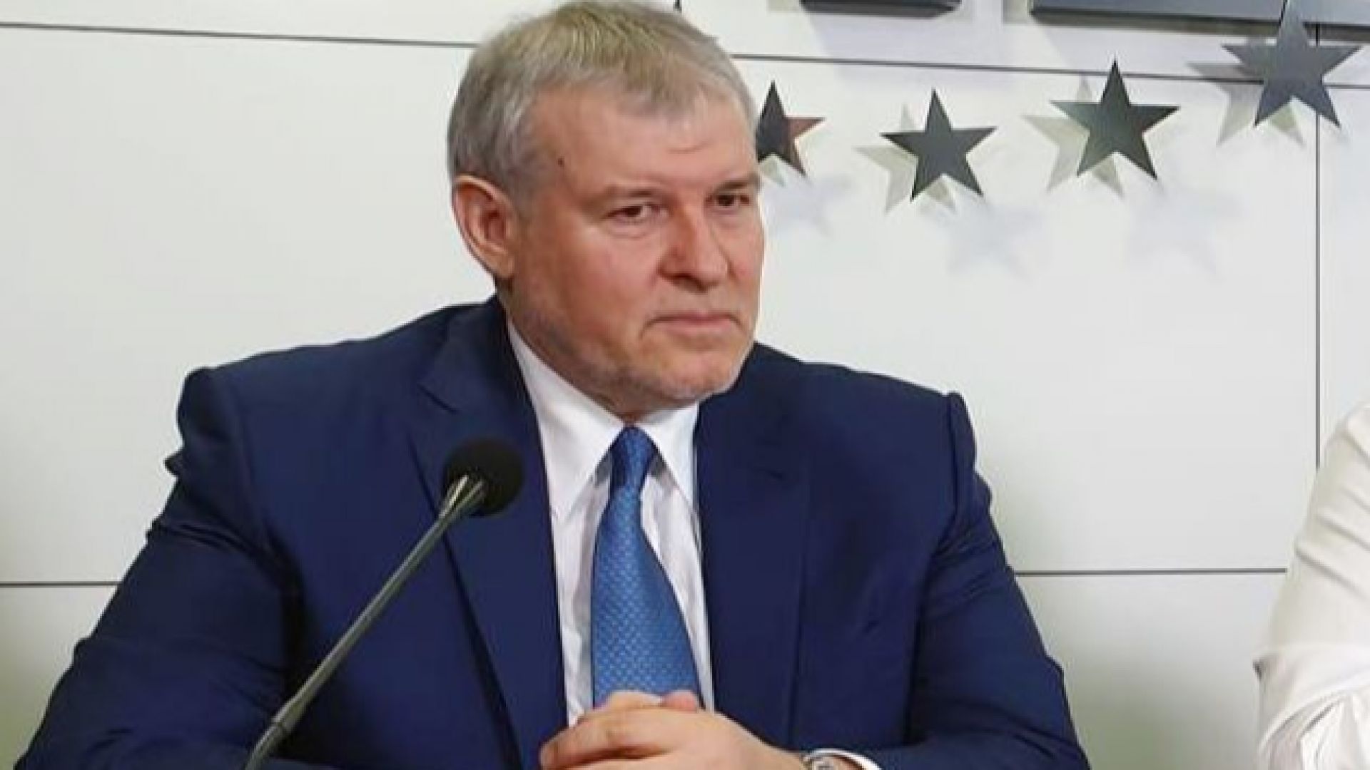 Председателят на СДС Румен Христов излезе с остра позиция за кандидатурата на Васил Терзиев