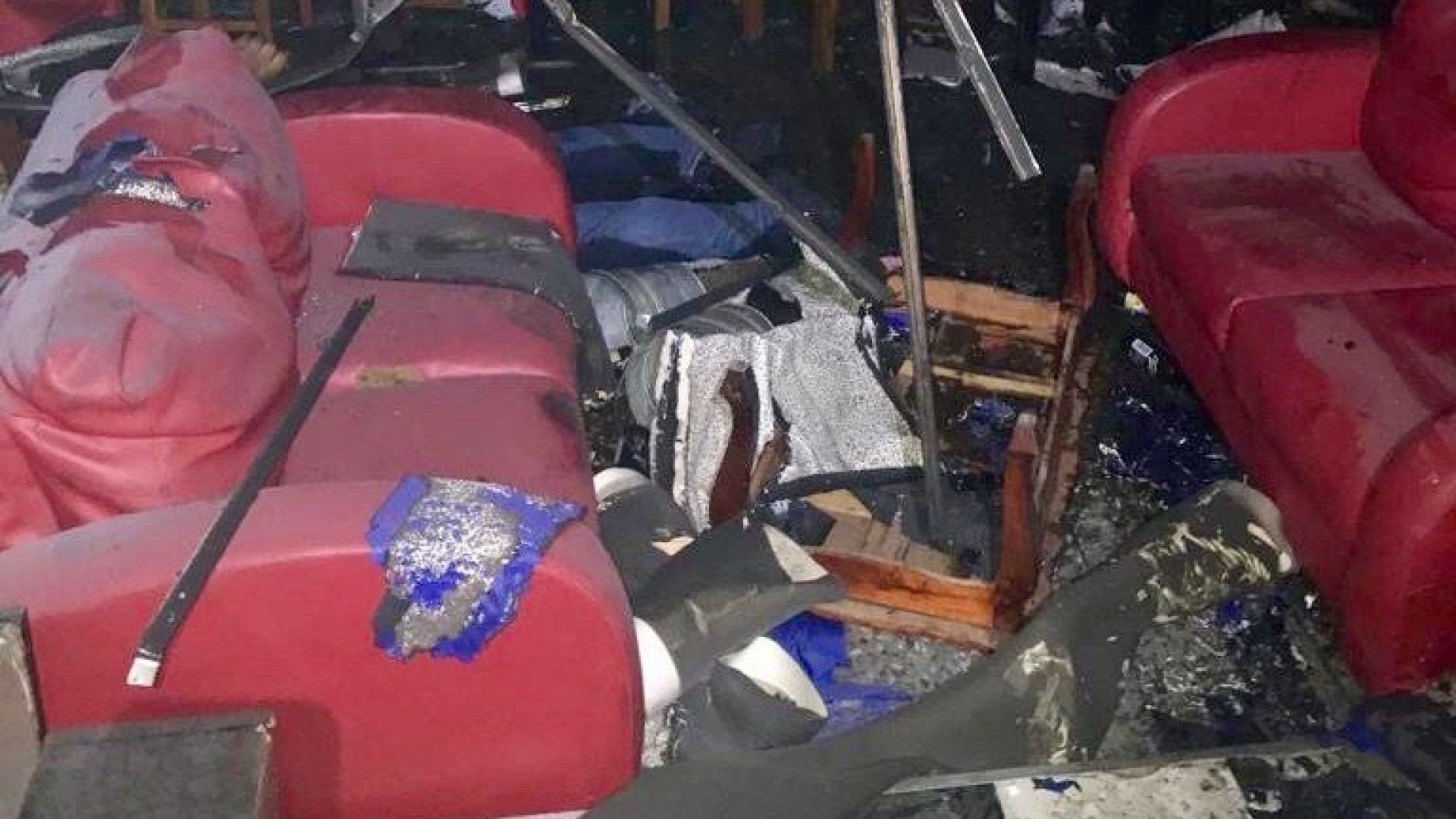 Най малко 23 души загинаха при пожар в бар в мексиканския
