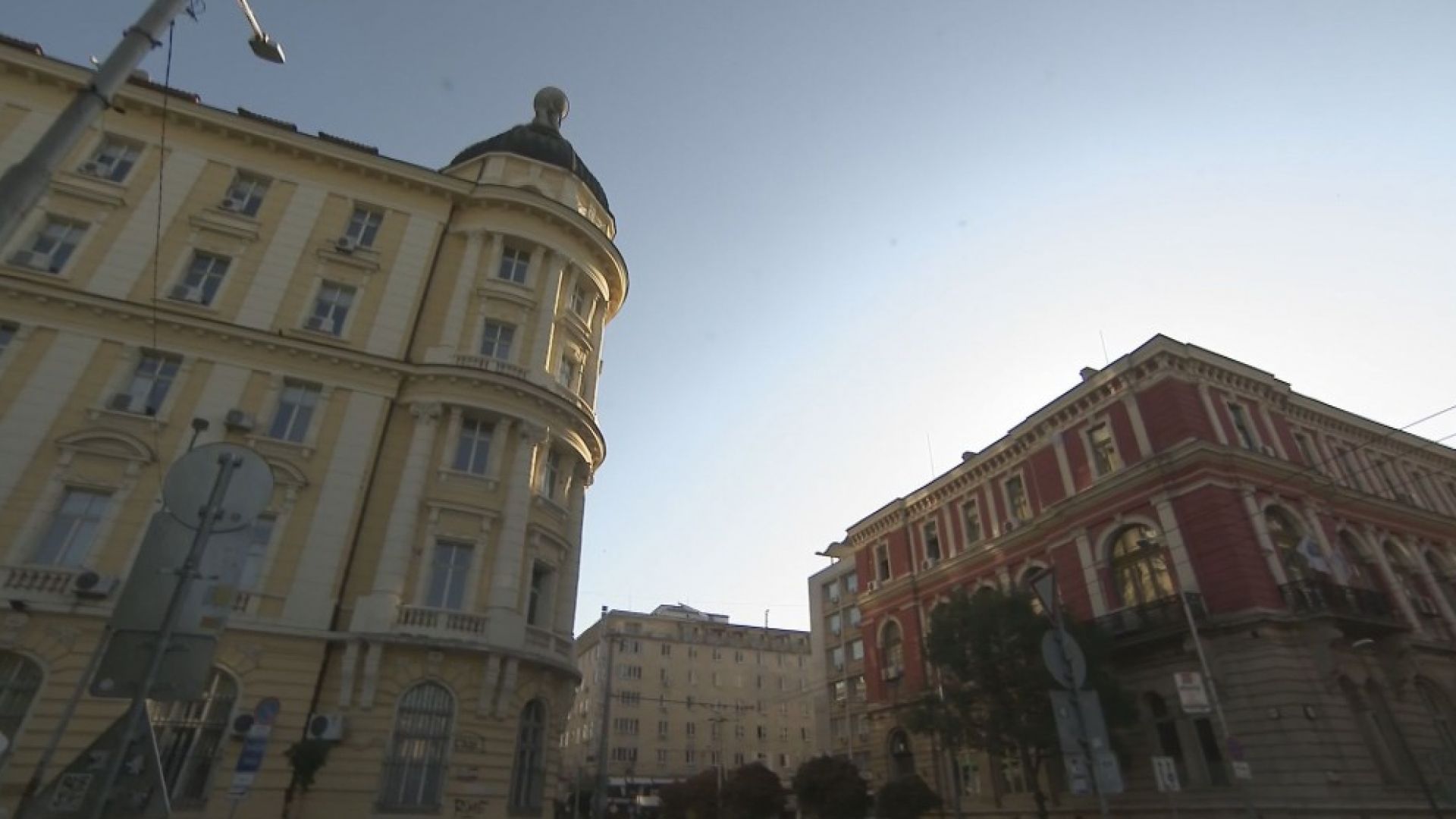 Една от най красивите исторически сгради в център на София да