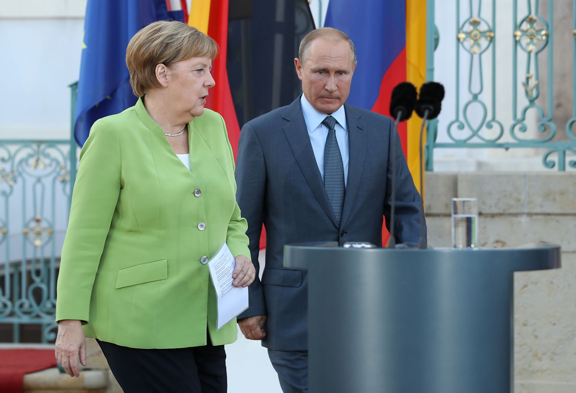 18 август 2018 г., Владимир Путин гостува на Ангела Меркел, след срещата си двамата отговориха на въпроси на журналистите