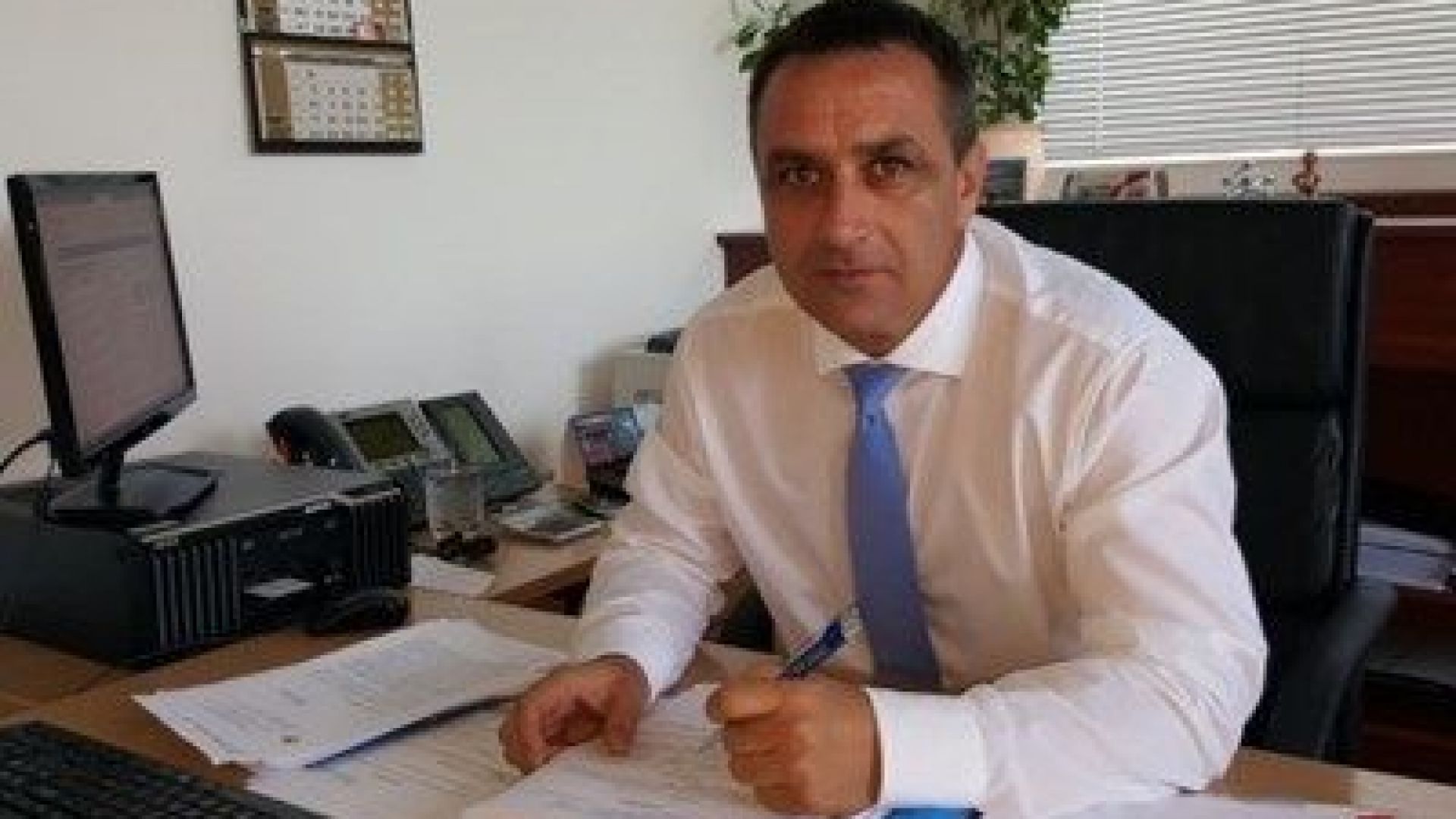 Шефът на НАП Пловдив Венелин Найденов заяви че синът