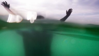 Руски гражданин е намерен удавен в морето край курортния комплекс