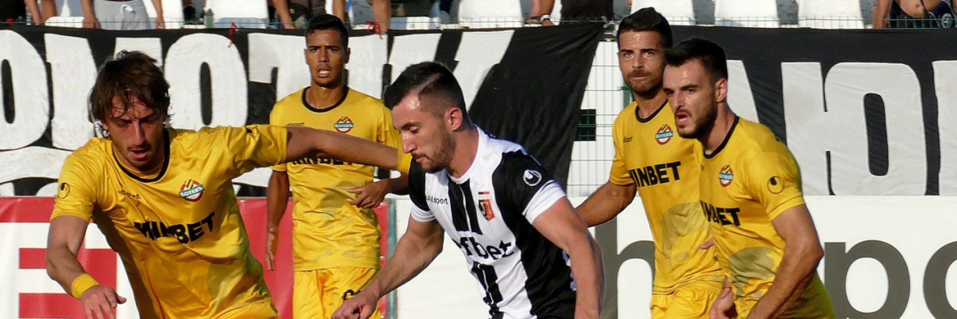 Два гола, две греди и поделени точки в Битката за Пловдив