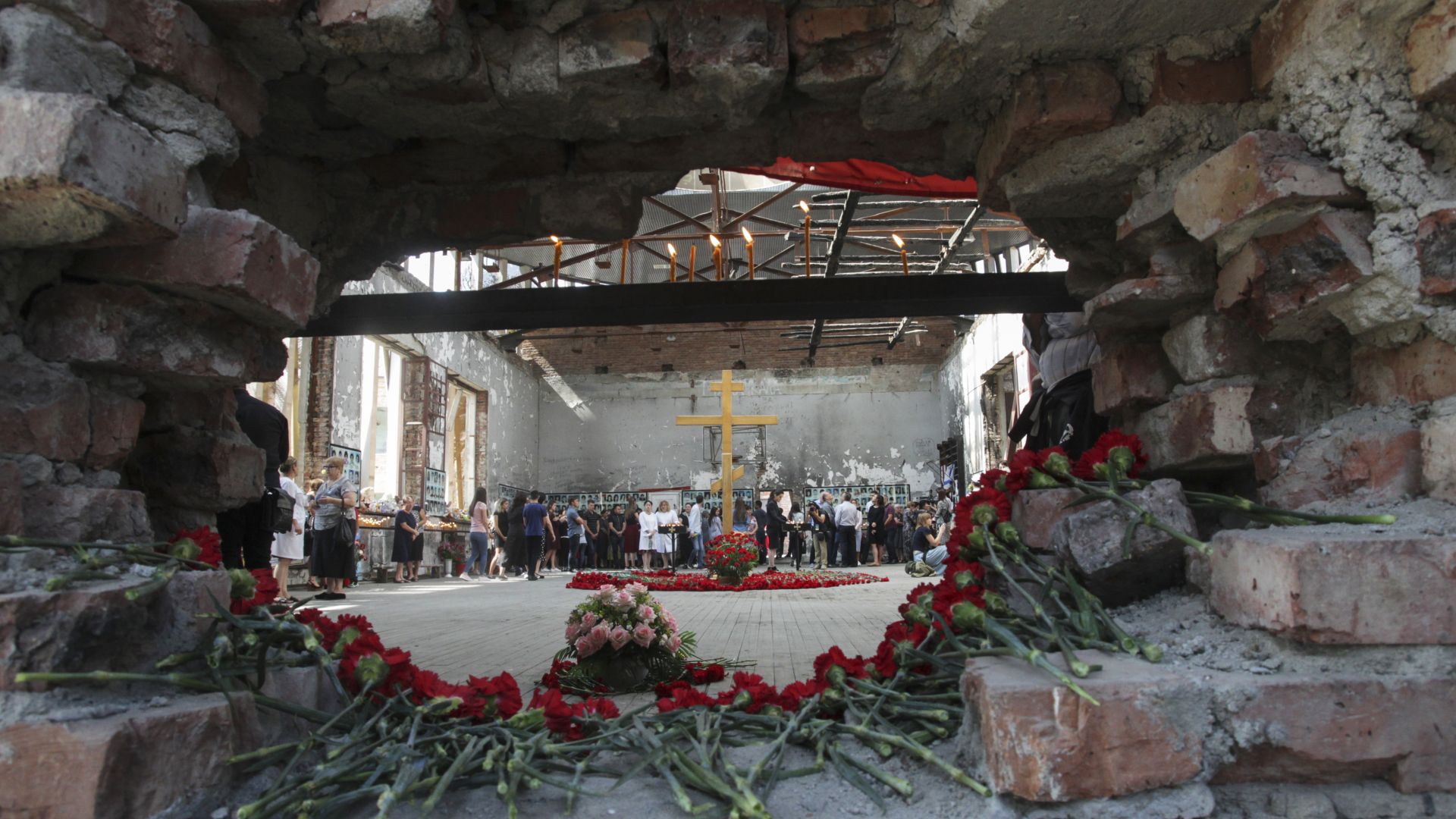 Виж още Когато 186 деца си отидат наведнъж спомен