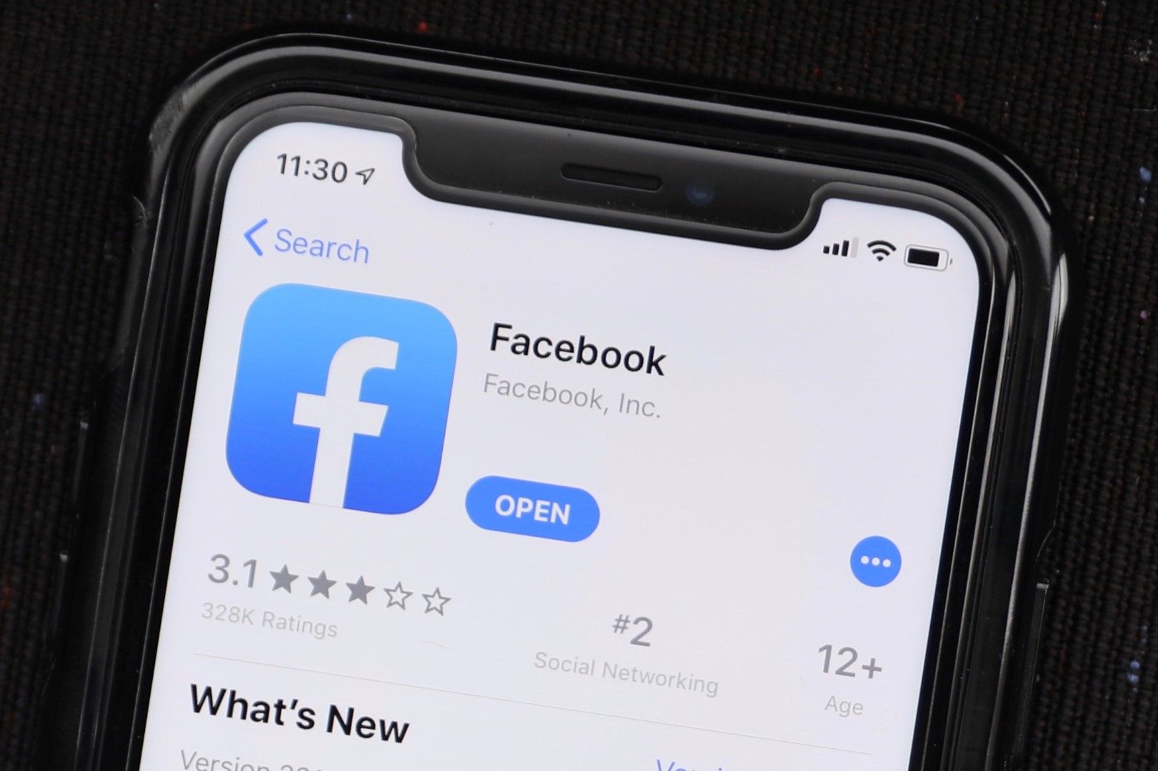 US прокурори обмислят антимонополно дело срещу Фейсбук